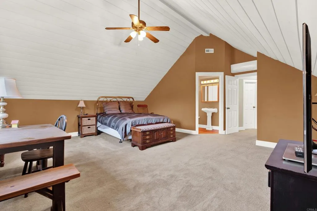 https://cdn.realtyfeed.com/cdn/127/306612250/edcc881207bfb7ae631214830486697e.webp