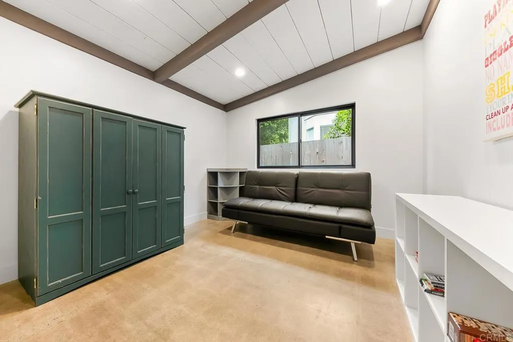 https://cdn.realtyfeed.com/cdn/127/306612269/50b1adcf76807aa128489723d10be29e.webp