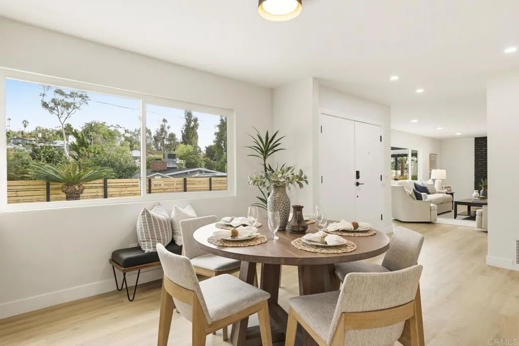 https://cdn.realtyfeed.com/cdn/127/306612328/044cfda56378166188879f23624a943c.webp
