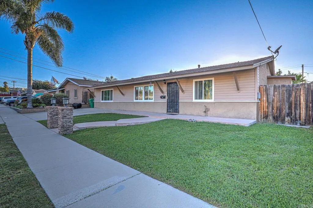 https://cdn.realtyfeed.com/cdn/127/306612360/b8fb830673a09709250f163a70d8a087.webp
