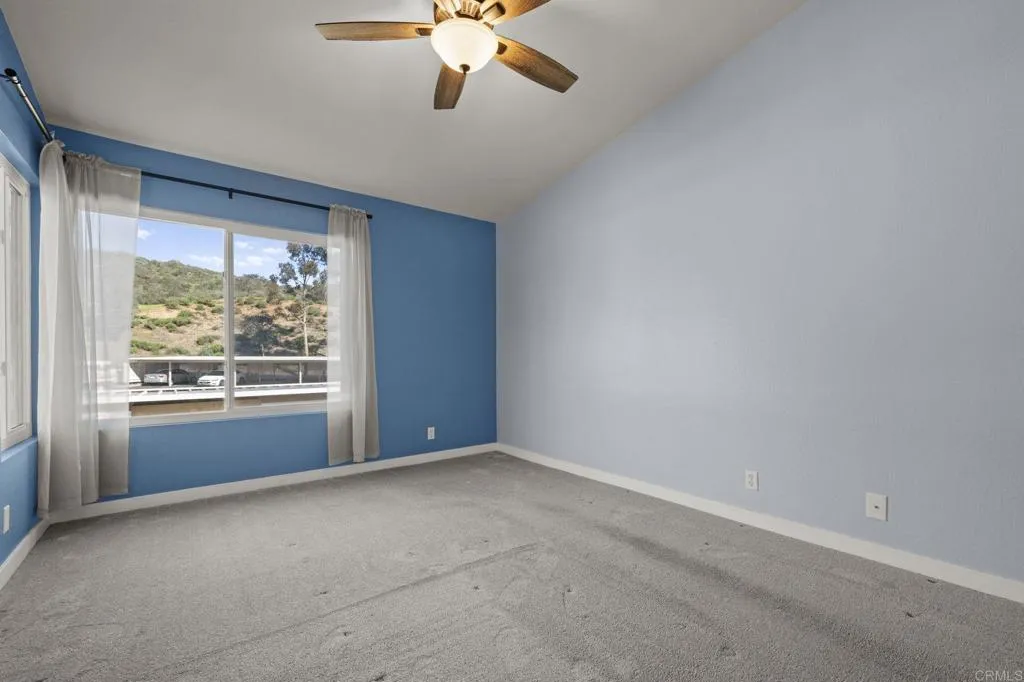 https://cdn.realtyfeed.com/cdn/127/306612390/2cc0fbc594918c6b58e74b3171393f72.webp