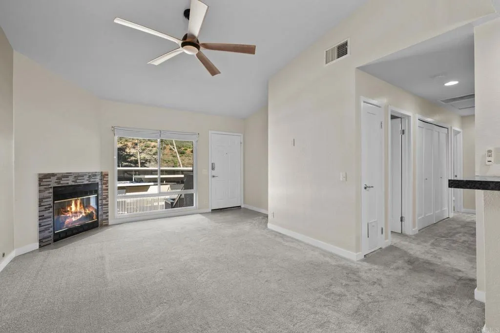 https://cdn.realtyfeed.com/cdn/127/306612390/bf0c3b569ac72b72853787085b69df52.webp