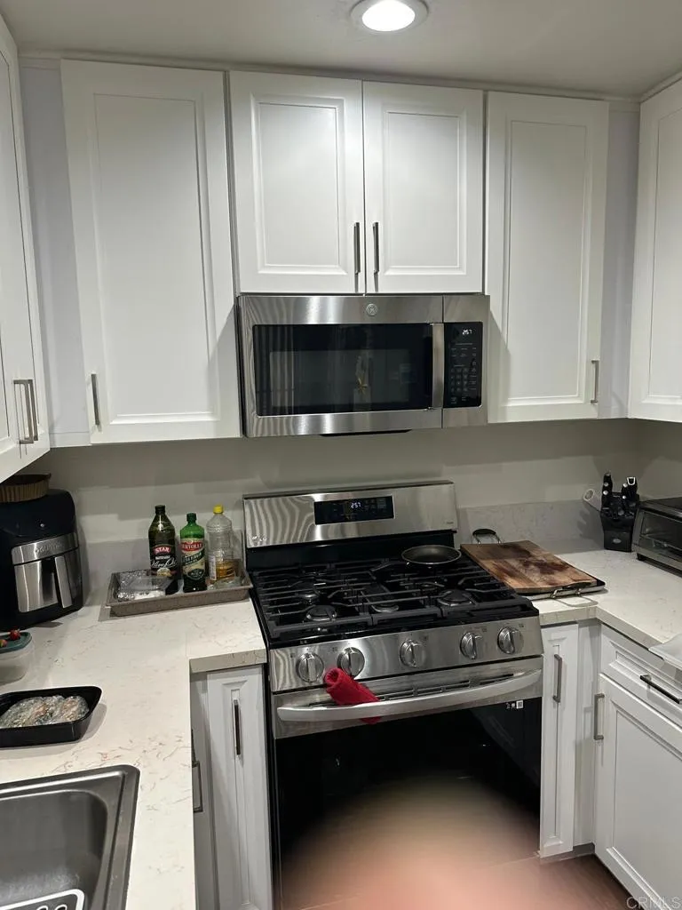 https://cdn.realtyfeed.com/cdn/127/306612419/33f05f9887e36520f8c89d7fed9951d7.webp