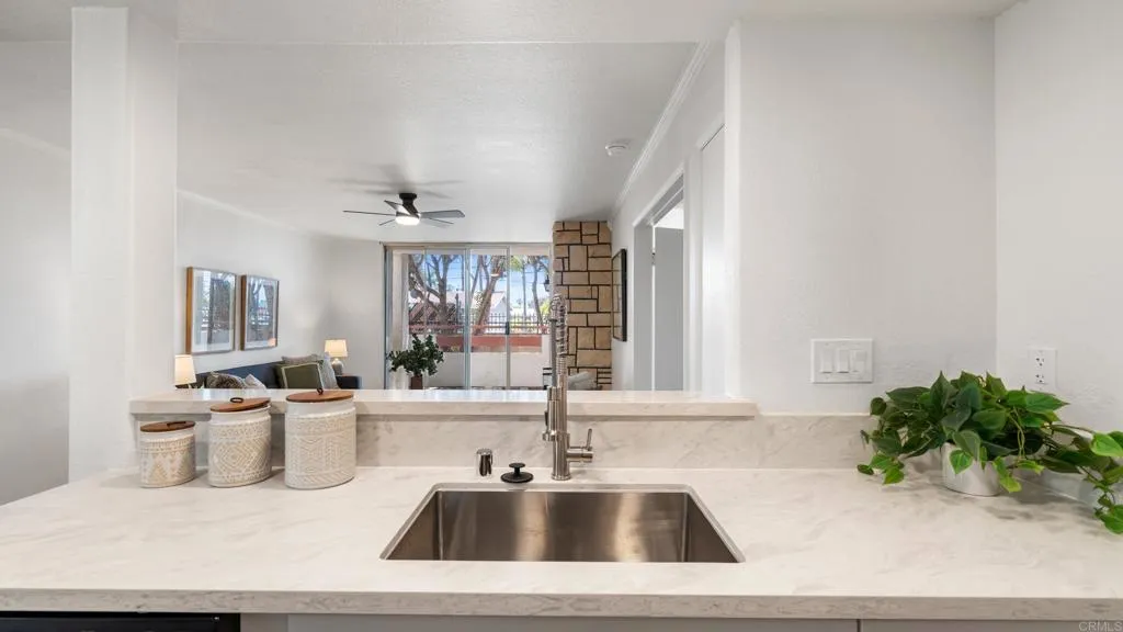 Photo #12: PTP2600114 Listing: Photo #12