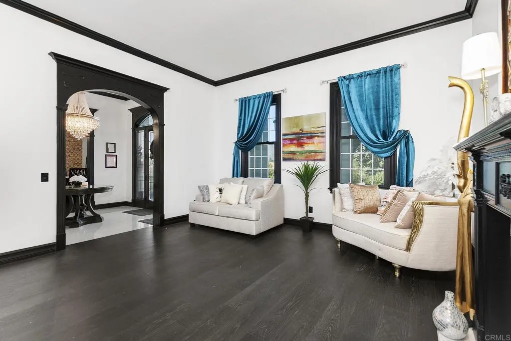 https://cdn.realtyfeed.com/cdn/127/306612472/55a3e1ab01da38e1a68c8c880021d63e.webp