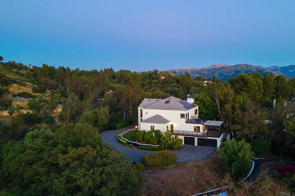 https://cdn.realtyfeed.com/cdn/127/306612472/73f12755366304c4762331e468096a1d.webp