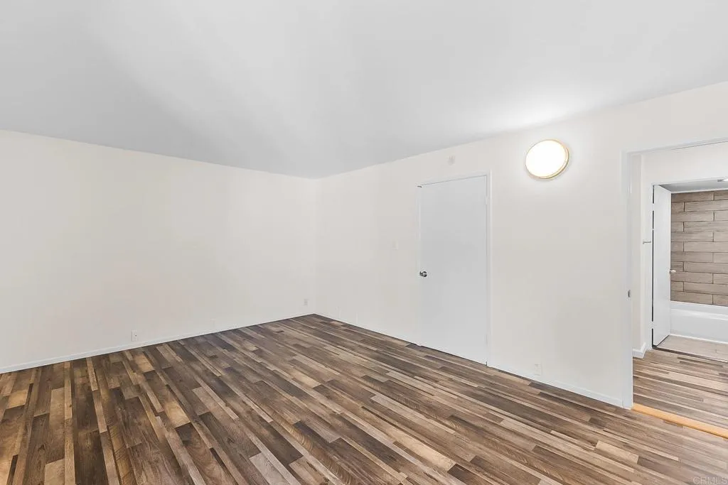 Photo #30: NDP2600126 Listing: Photo #30