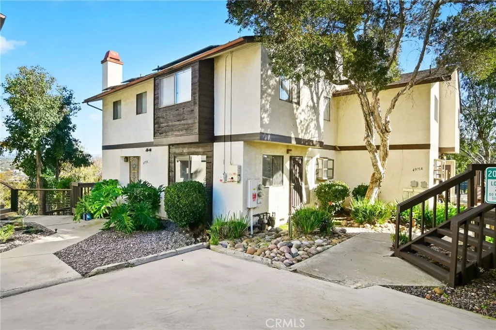 https://cdn.realtyfeed.com/cdn/127/306612495/6f11c7d931dbacbd33fad203976b0fb8.webp