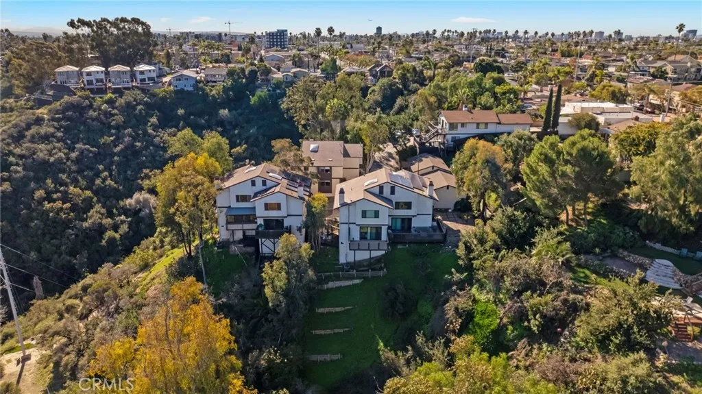https://cdn.realtyfeed.com/cdn/127/306612495/89090b0e31f4d41bd3c5c33c0a7654a4.webp