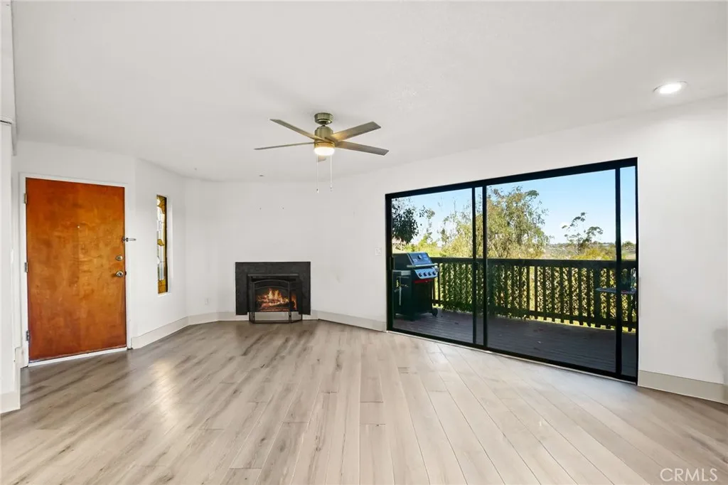 https://cdn.realtyfeed.com/cdn/127/306612495/e246cb9b7534290a02547142f94b28a1.webp