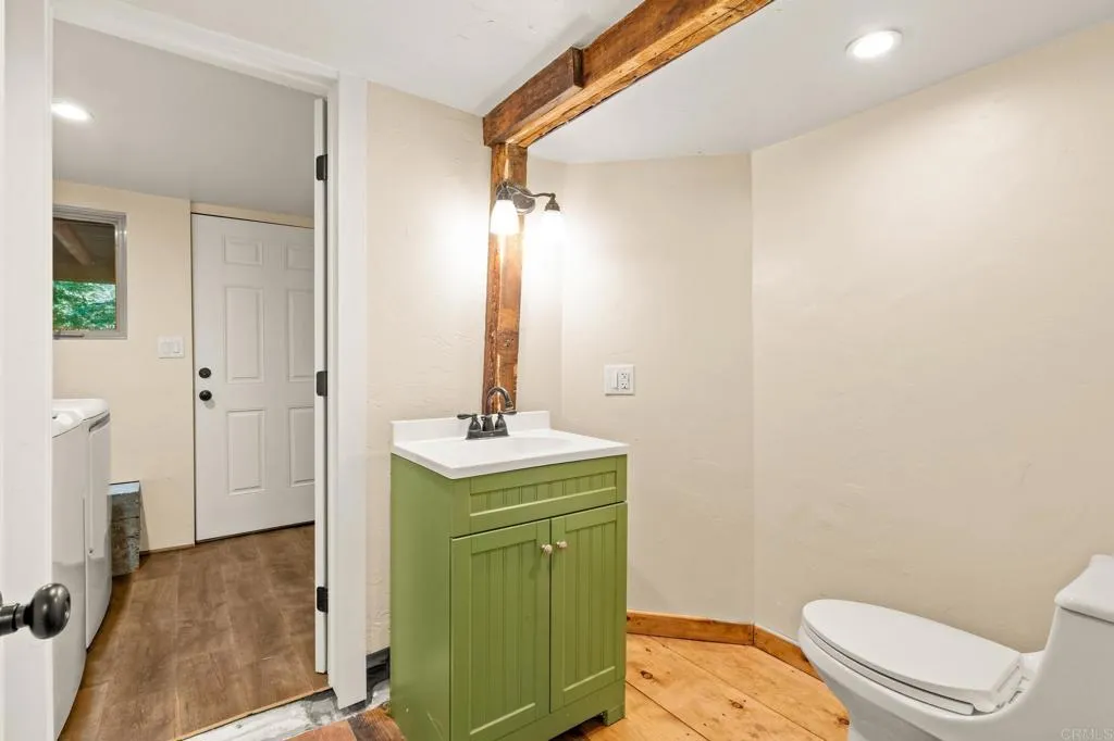 https://cdn.realtyfeed.com/cdn/127/306612500/93892398b968eb3934f8b3fc20ca5364.webp