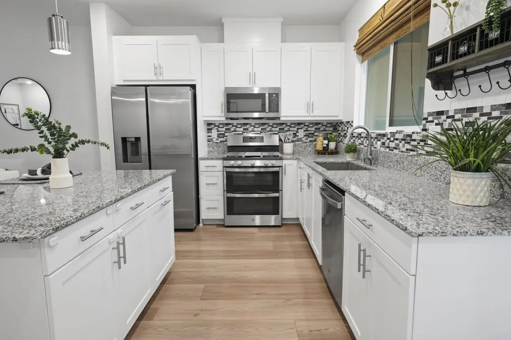 Photo #12: PTP2600123 Listing: Photo #12
