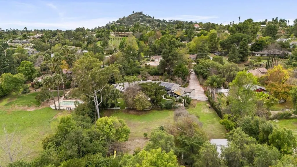 https://cdn.realtyfeed.com/cdn/127/306612509/3844e3c379e2b9e614f698e6156ba609.webp