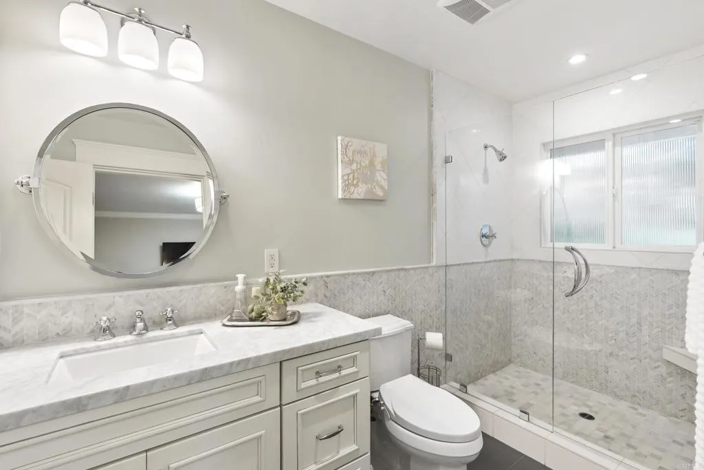 https://cdn.realtyfeed.com/cdn/127/306612509/6761e9895df56c56885a0c9fe89de456.webp