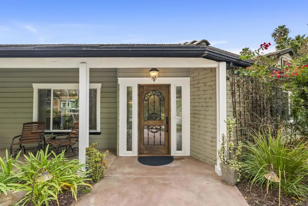 https://cdn.realtyfeed.com/cdn/127/306612509/ad190e9c033ad6c57ab3e716036d18b3.webp