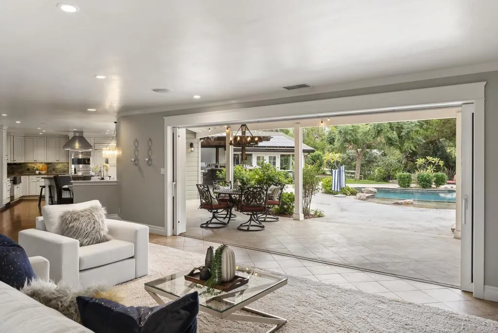 https://cdn.realtyfeed.com/cdn/127/306612509/c3e1452e1e86f3724cf1a3738ac10af9.webp