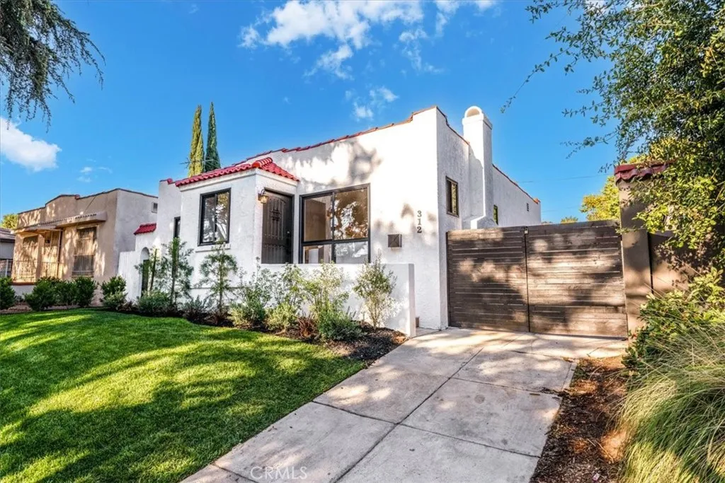 312 N Bronson Avenue, Los Angeles, CA 90004 - Photo 2 of 25, Los Angeles, CA