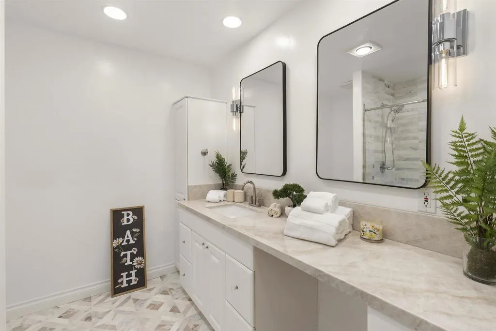 Photo #8: NDP2600132 Listing: Photo #8