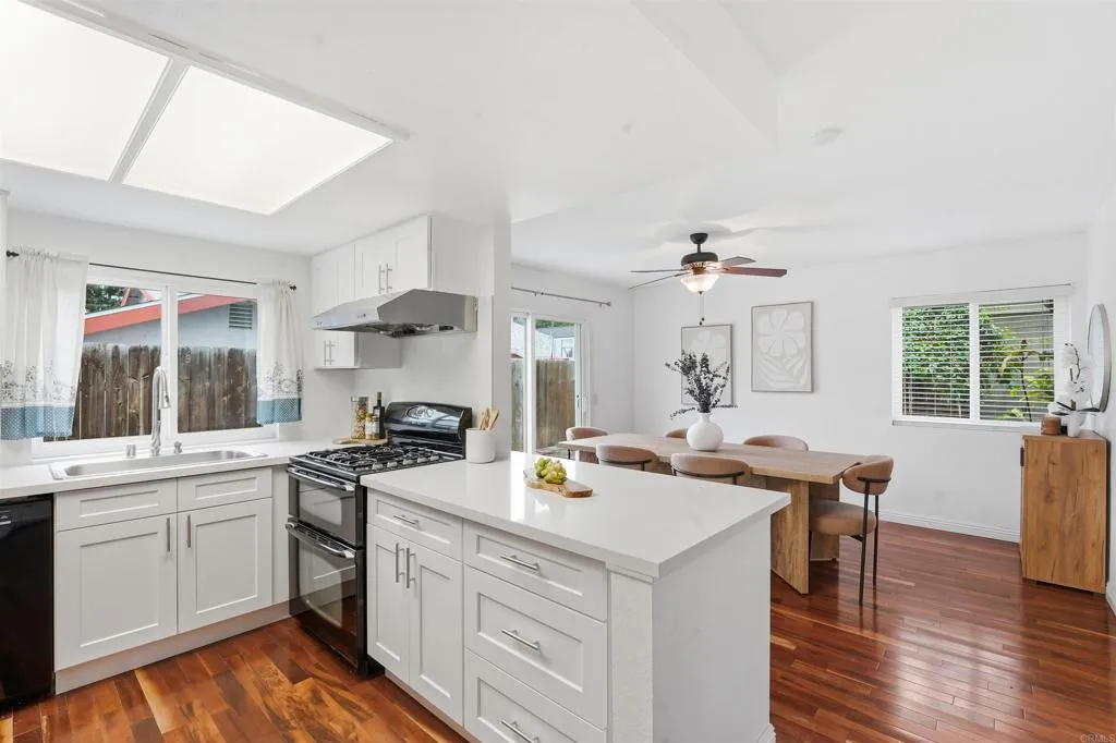 https://cdn.realtyfeed.com/cdn/127/306612640/6021a98157c777750bd76889acf2f8fc.webp