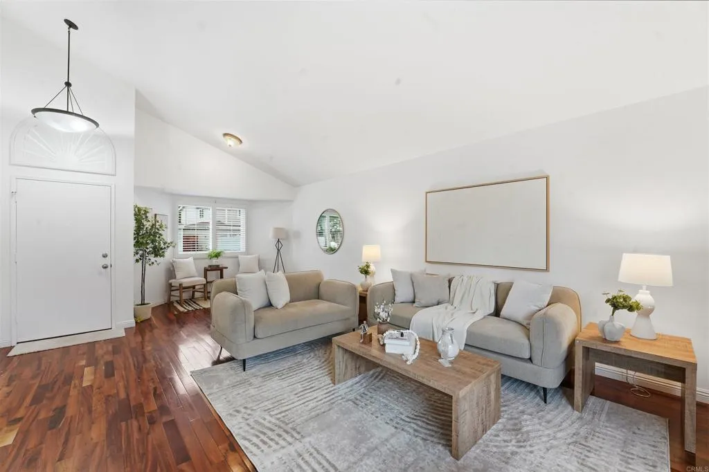https://cdn.realtyfeed.com/cdn/127/306612640/f5d1181b5368fb422b9b9f0ca974d998.webp