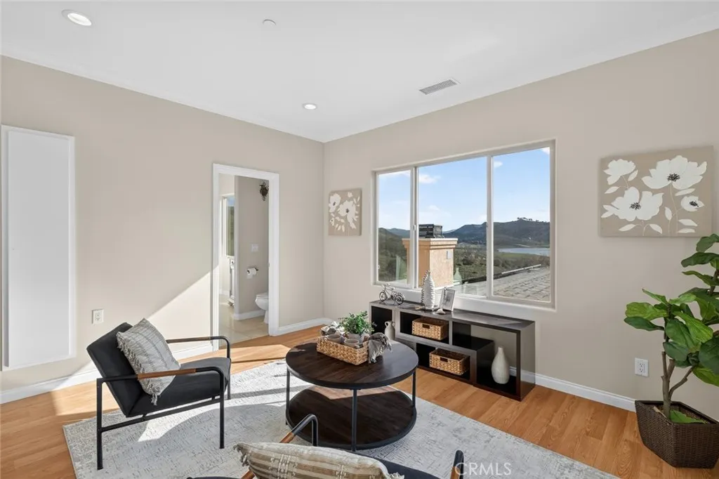 https://cdn.realtyfeed.com/cdn/127/306612699/8080134f120266f384ede82e442b04b6.webp