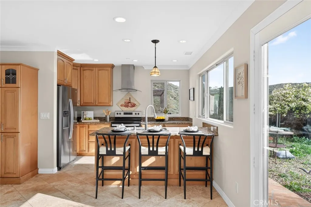 https://cdn.realtyfeed.com/cdn/127/306612699/8e69476329225f36f0b270f07f4ca8c4.webp