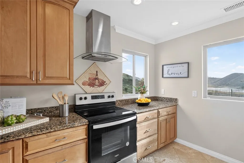 https://cdn.realtyfeed.com/cdn/127/306612699/b3a4b0d51dd2817addfc84ff4bf1054c.webp