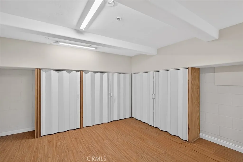 https://cdn.realtyfeed.com/cdn/127/306612699/bda6a4aa51cef7c03cdbad91e8afab3a.webp