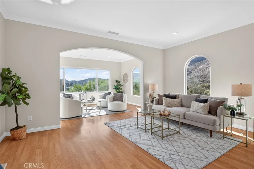 https://cdn.realtyfeed.com/cdn/127/306612699/c0653abcfbe29ffdd3d782a732f2dffa.webp