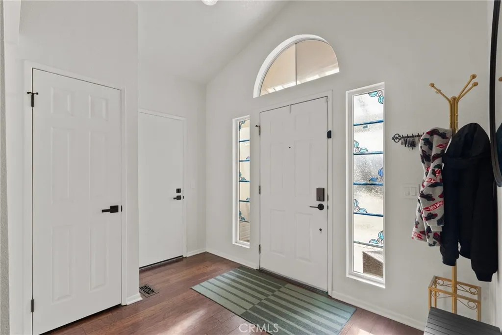 20095 Shadow Island Drive, Canyon Country, CA 91351 - Photo 3 of 31, Canyon Country, CA