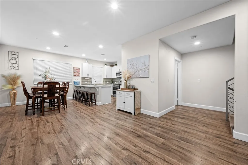 Santa Fe Springs, CA 90670