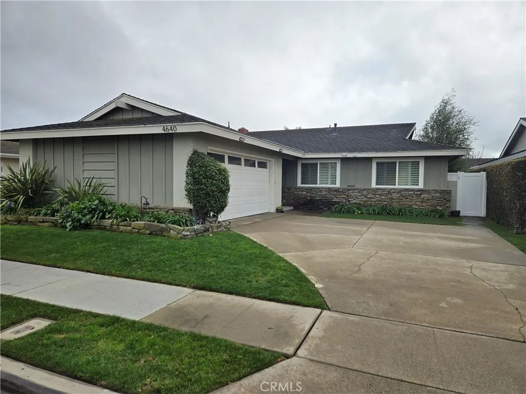 4640 Hazelnut, Seal Beach, CA 90740