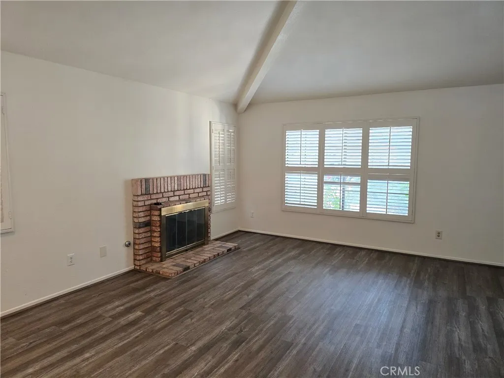 https://cdn.realtyfeed.com/cdn/127/306612864/d9020c40b4f17082cef19f08f8e8c2dc.webp