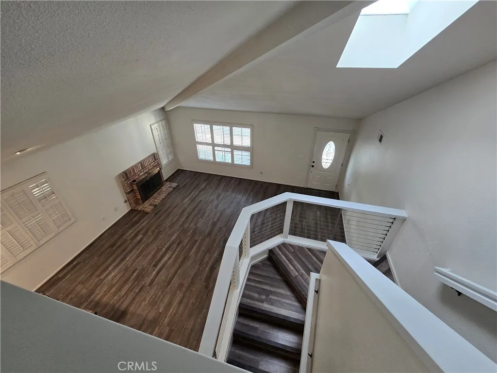 https://cdn.realtyfeed.com/cdn/127/306612864/f36c5fd26e813fa58353bb7f769ab701.webp