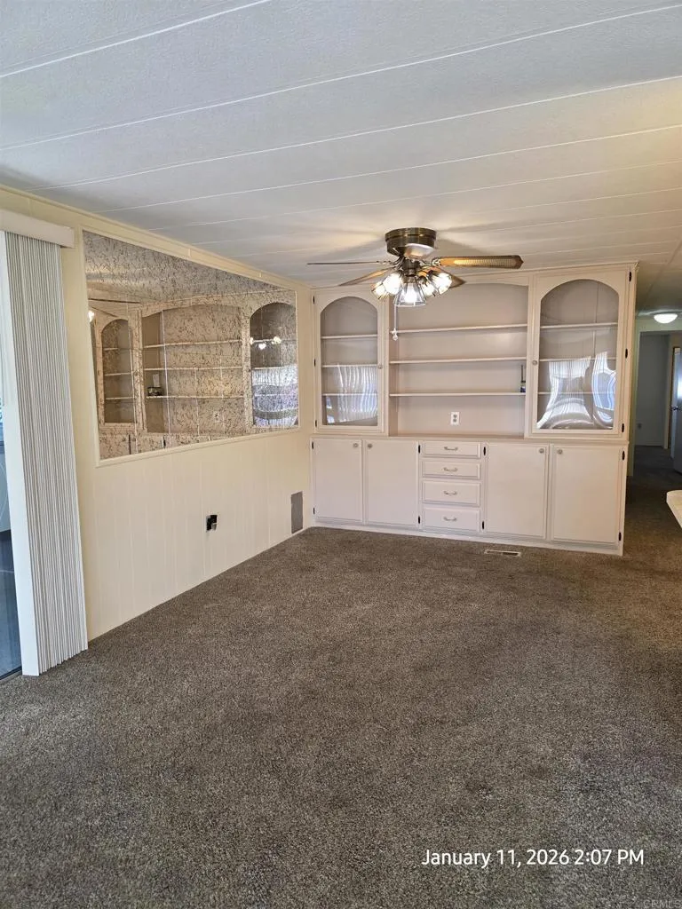 https://cdn.realtyfeed.com/cdn/127/306612894/e581922fedc269854ed3a804201a0b45.webp