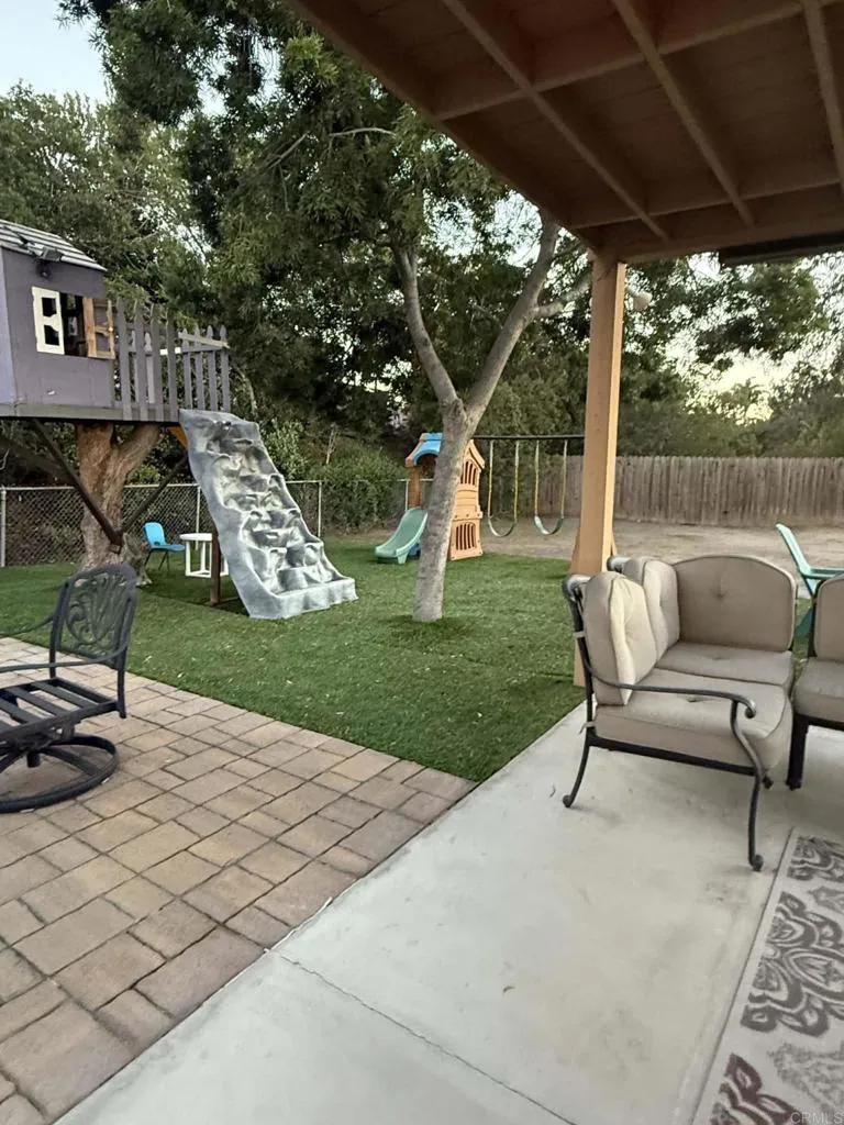 https://cdn.realtyfeed.com/cdn/127/306612918/8e23188b3485a4ed3b5eb1d9562091d5.webp