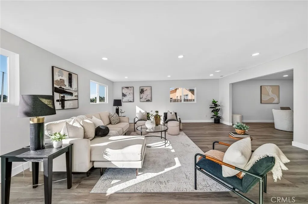 https://cdn.realtyfeed.com/cdn/127/306612930/ab26235e0f8edbcd746d7d1d2f07de7f.webp