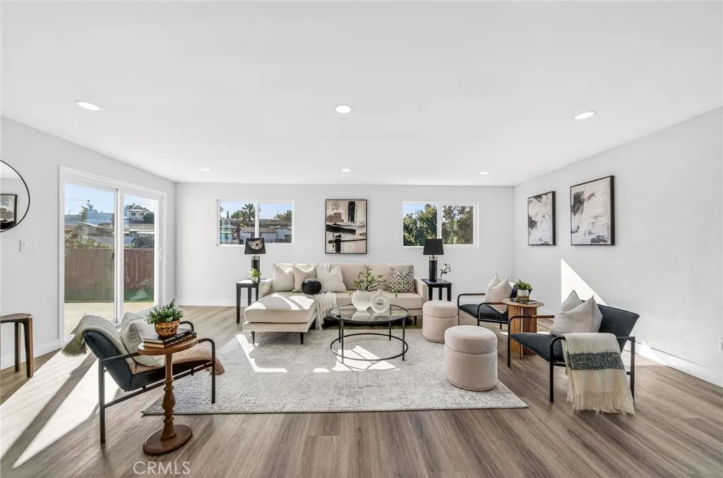 https://cdn.realtyfeed.com/cdn/127/306612930/cc2288a5c833458e76713ced1ac650ae.webp