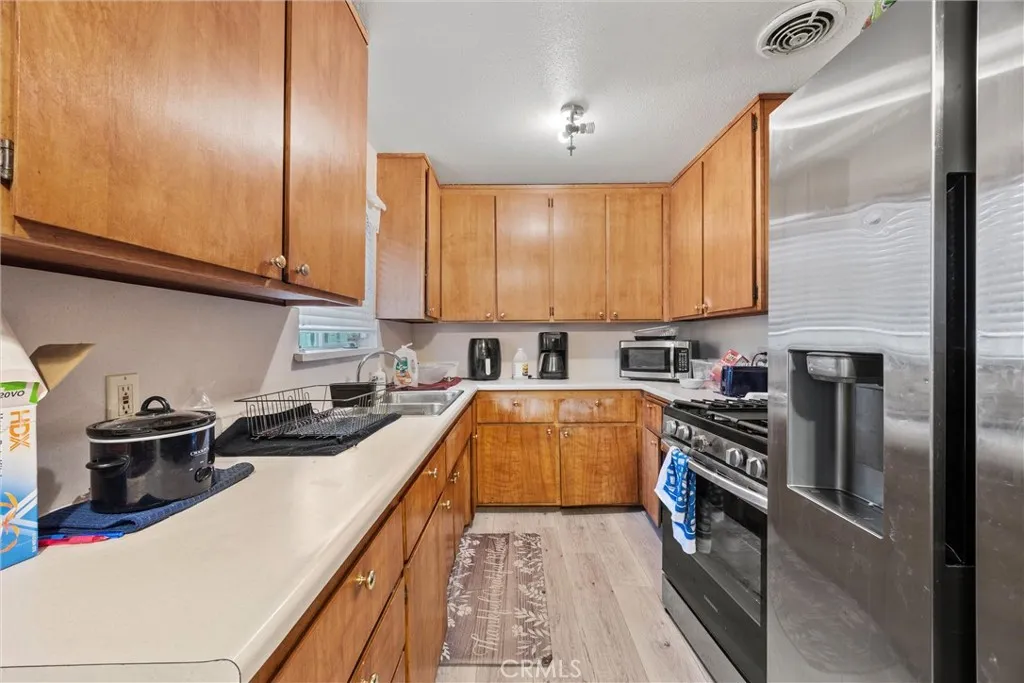 7701 39th, Sacramento, CA 95824 - Photo 5 of 27, Sacramento, CA