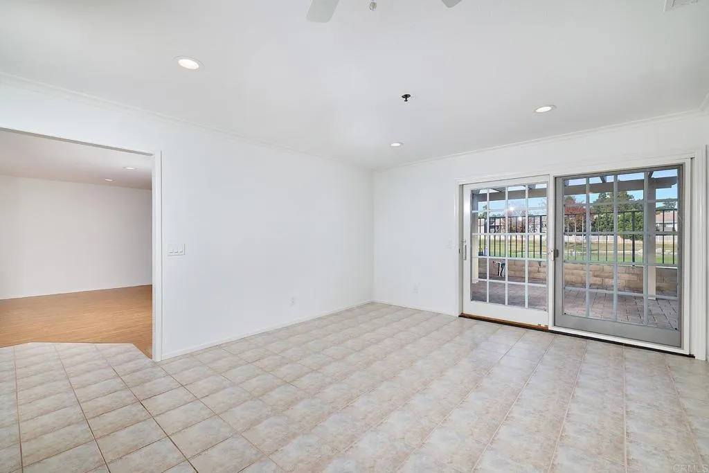 https://cdn.realtyfeed.com/cdn/127/306613158/84e5ec5c33f077ad18bf36390154b3e1.webp