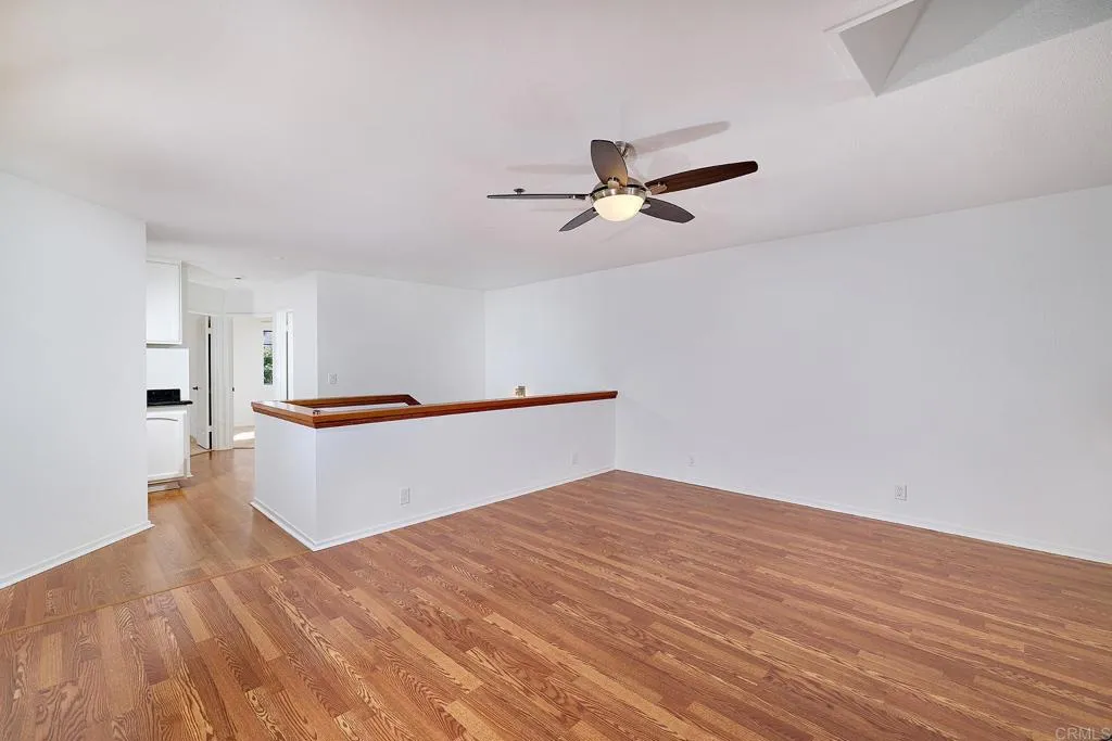 https://cdn.realtyfeed.com/cdn/127/306613158/f05290a9d8213b71668dabf4543947ba.webp