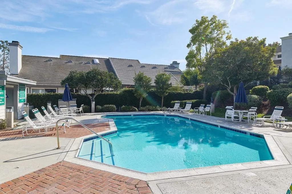 https://cdn.realtyfeed.com/cdn/127/306613158/f7e854a928bff1354a47e8dcb822253d.webp