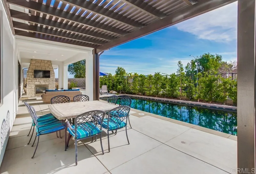 https://cdn.realtyfeed.com/cdn/127/306613169/6942ac12484c62d2975069f072fb43a1.webp