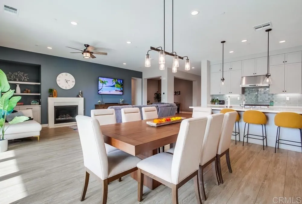 https://cdn.realtyfeed.com/cdn/127/306613169/7033537d86c45b69a69511356e0b848a.webp