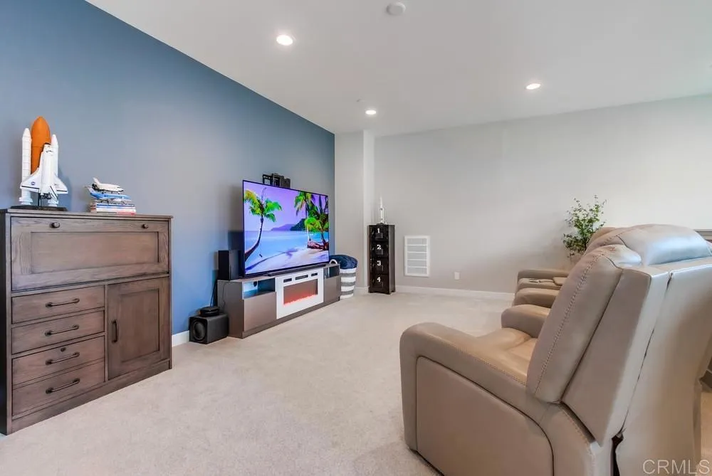 https://cdn.realtyfeed.com/cdn/127/306613169/b33ddbeea6f8f0b4250a4219e79e0330.webp