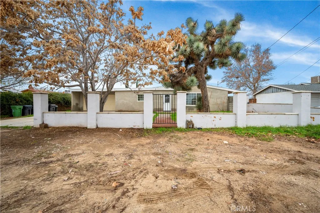 4716 W Avenue L4, Lancaster, CA 93536