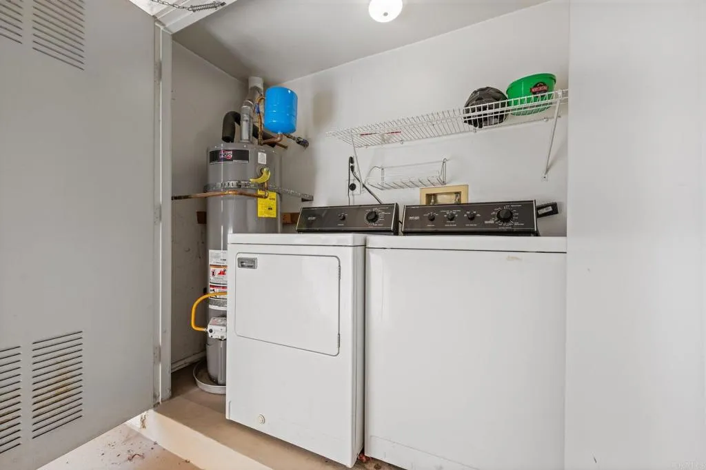 https://cdn.realtyfeed.com/cdn/127/306613190/738c9adae41350df08959bcf1adab2bd.webp