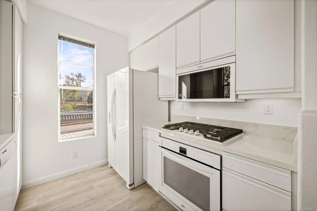 https://cdn.realtyfeed.com/cdn/127/306613190/75cd79c7642f281603e206f20247778d.webp