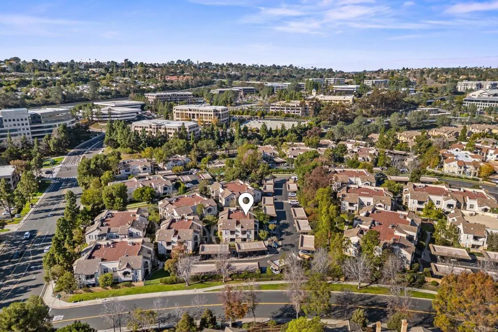 https://cdn.realtyfeed.com/cdn/127/306613190/dc98fecf36af5b1a973f1553c932f84c.webp
