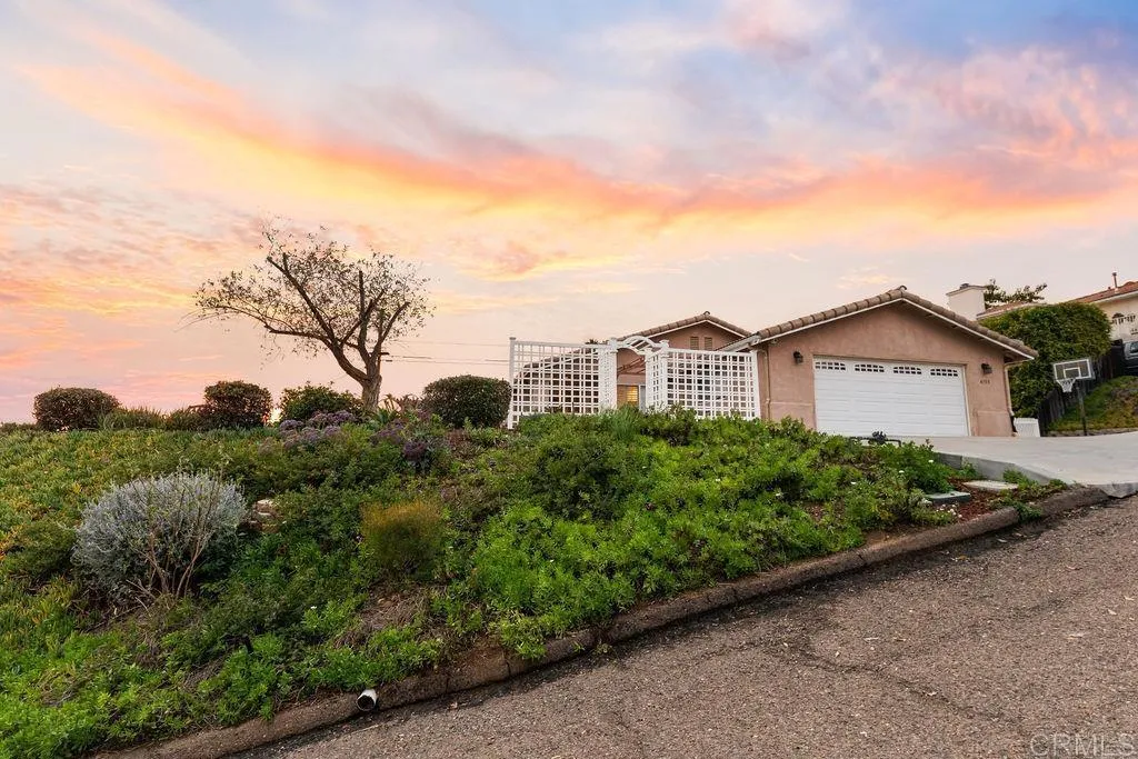 https://cdn.realtyfeed.com/cdn/127/306613191/20253747ed41c3f78b8fca152b8ed1d2.webp